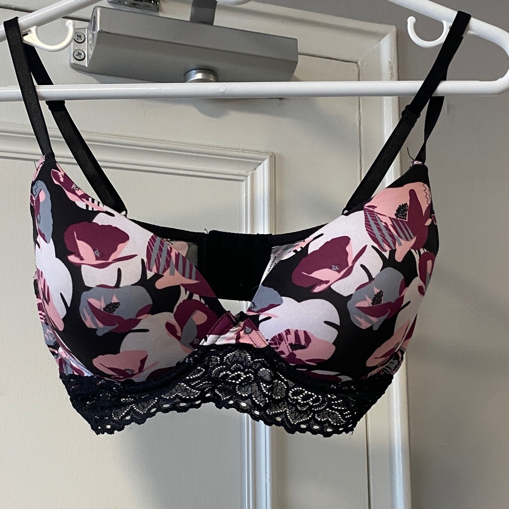 Catherine Malandrino Floral Lace Bra - Pink and Black